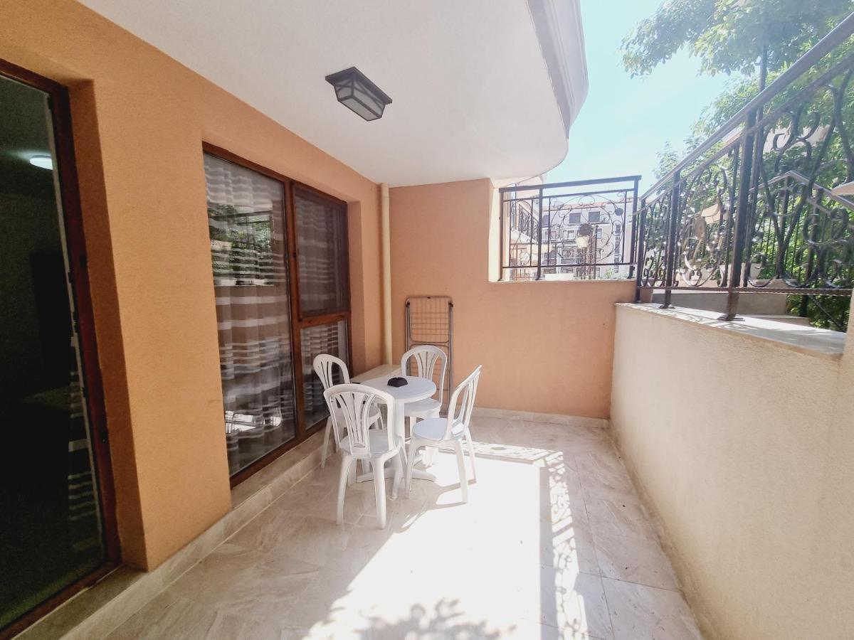 Fenix Apart Complex Sveti Vlas Exterior foto